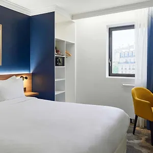 *** Hotel 17 Batignolles Frankreich