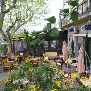 hotel-bellevue-frejus.fr-provencehotel.com/