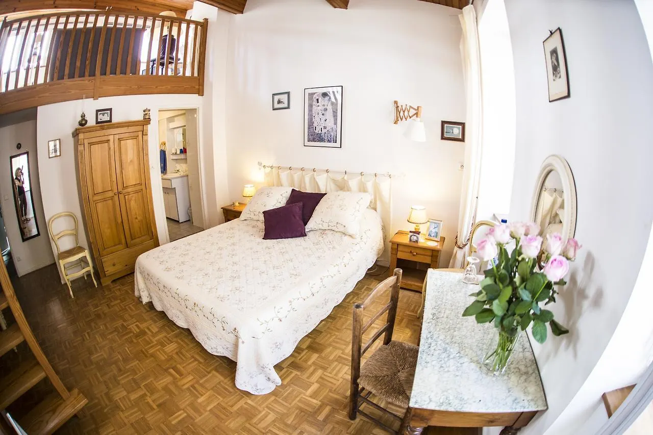 Bed and Breakfast L'Arche Des Chapeliers Фуа Отель типа 