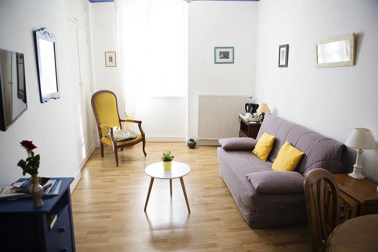 Bed and Breakfast L'Arche Des Chapeliers Фуа 0*,